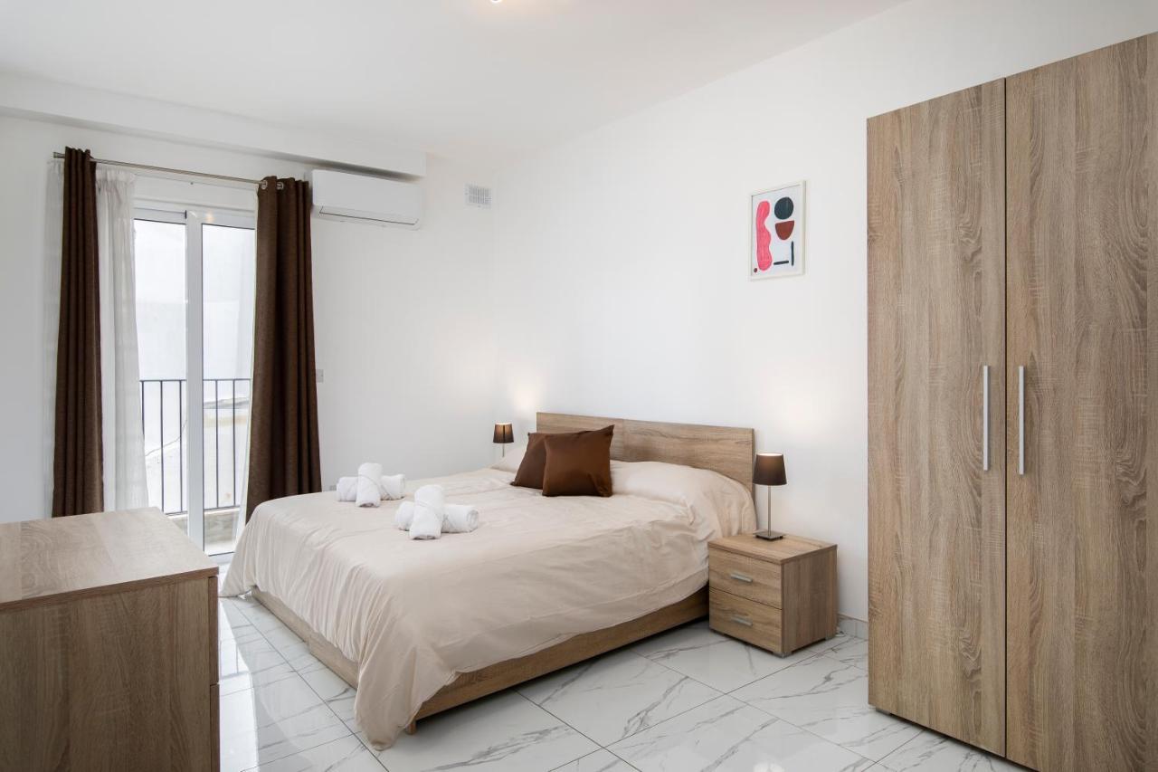 Sea View Apartment 2 Bedrooms 2 Bathrooms, 2 Minutes Away From The Sea Saint Julian's 外观 照片