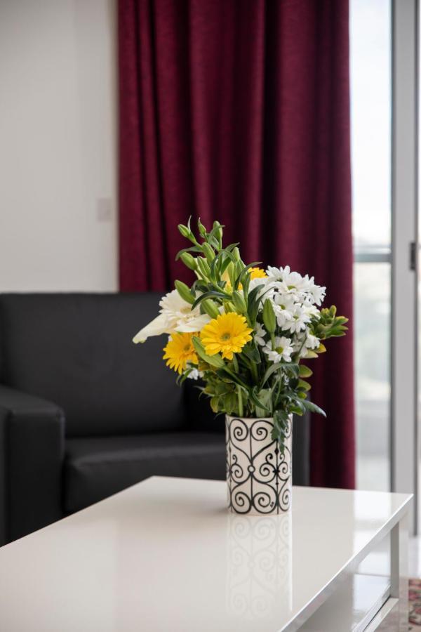 Sea View Apartment 2 Bedrooms 2 Bathrooms, 2 Minutes Away From The Sea Saint Julian's 外观 照片